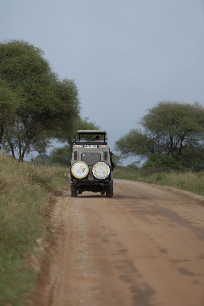 5 Days Tanzania Safari | Serengeti, Ngorongoro & Lake Eyasi Cultural Experiences