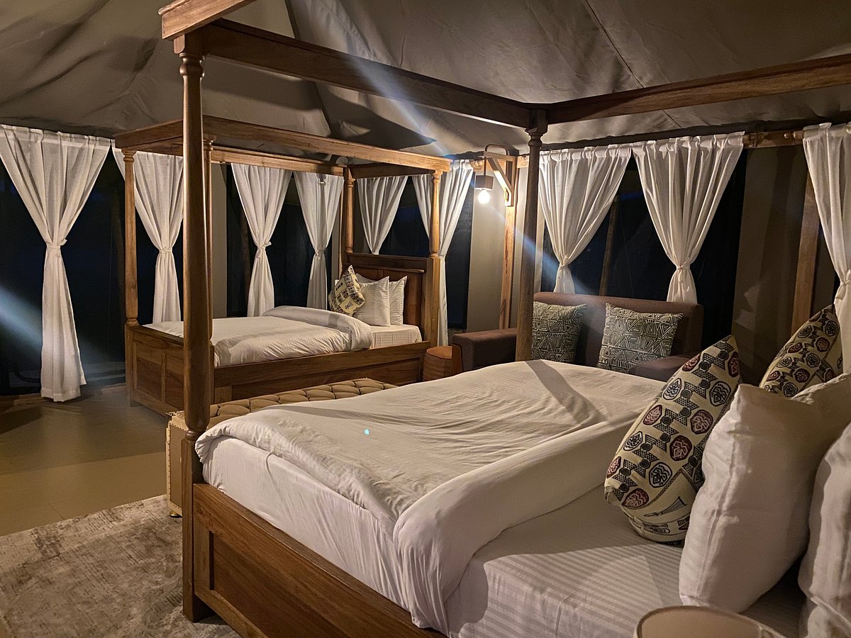 Signature-Serengeti-Luxury-Tented-Safari-Camp