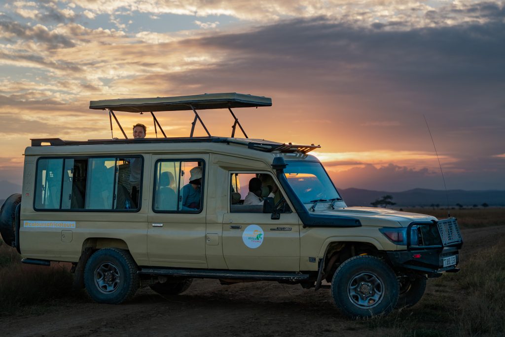 Tanzania Safari and Zanzibar itinerary featuring Serengeti National Park, Ngorongoro Crater, Tarangire National Park and Zanzibar beaches